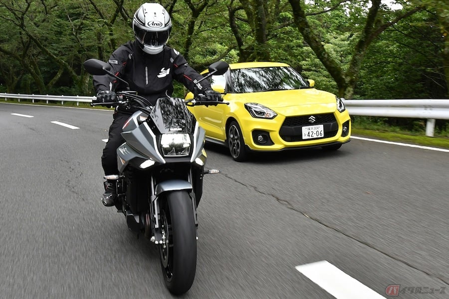 時代を越え新世代マシンとして生まれ変わった二台 スズキ「スイフト