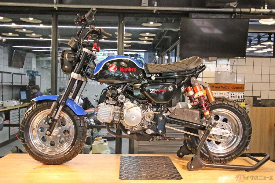 タイカブハウス限定 1978DAX125、昭和のオマージュ。 奥深く 