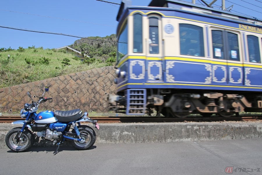 気軽にバイクで湘南散歩 旅行先の気分を高める Hondago Bike Stand とは バイクのニュース