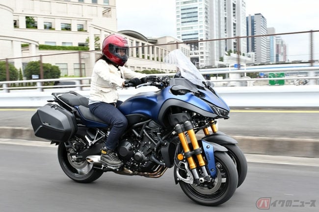 気分は 美女と野獣 ヤマハの大型3輪バイク Niken Gt に身長158cmの女性ライダーが試乗 バイクのニュース