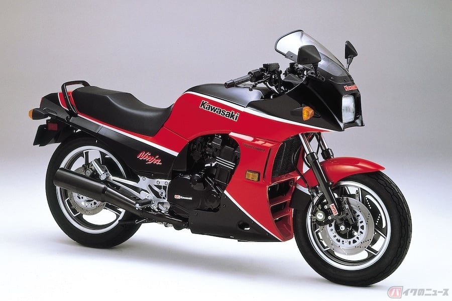 戦闘機だけじゃない カワサキ Gpz900r Ninja の魅力がつまった映画 トップガン バイクのニュース