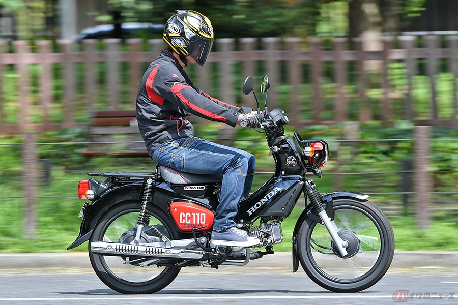 ソフトで穏やかな乗り心地 ホンダ クロスカブ110 くまモンバージョン にスーパーカブの思い出があふれる バイクのニュース