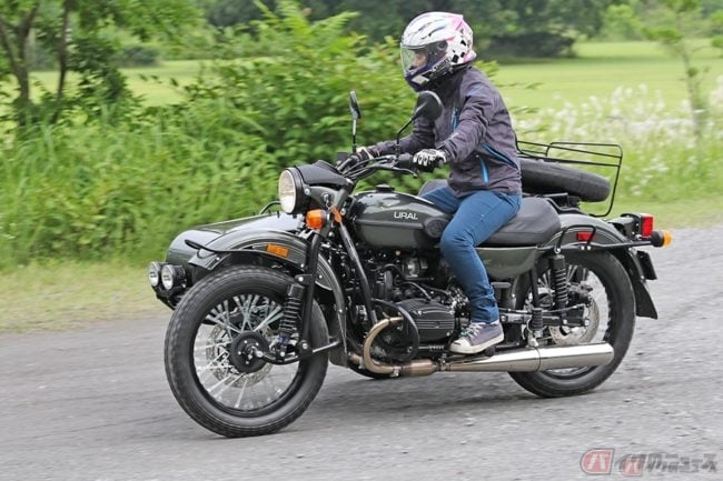 女性ライダーならではのバイクファッションの悩み 楽しめる けれど 危なくない 基礎の基礎とは バイクのニュース 女性ライダーならではのバイクファッションの悩み 楽しめる けれど 危なくない 基礎の基礎とは バイクのニュース