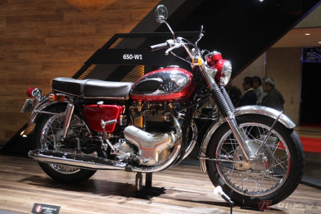 世界初出展は「Ninja ZX-25R」含む3モデル ファンへの感謝を表す