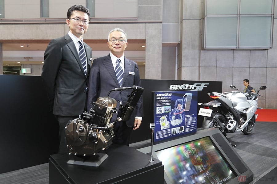 多気筒も 技術的には可能 と言う 油冷 エンジン スズキのエンジニアが語る進化とは Tms19 バイクのニュース 多気筒も 技術的には可能 と言う 油冷 エンジン スズキのエンジニアが語る進化とは Tms19 バイクのニュース
