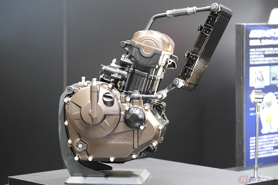 小さなクルマ 大きな未来 スズキのバイクは新開発油冷エンジンが新たな可能性を感じさせる Tms2019 バイクのニュース