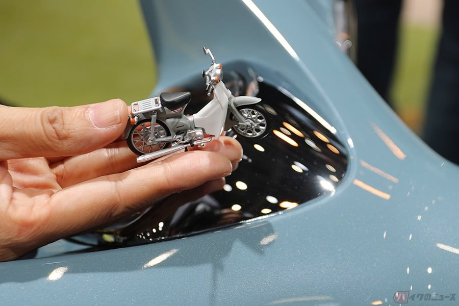 ホンダ ブースのカプセルトイ販売機を詰め込んだ ガチャvan にハマる人続出 Tms19 バイクのニュース ホンダ ブースのカプセルトイ販売機を詰め込んだ ガチャvan にハマる人続出 Tms19 バイクのニュース