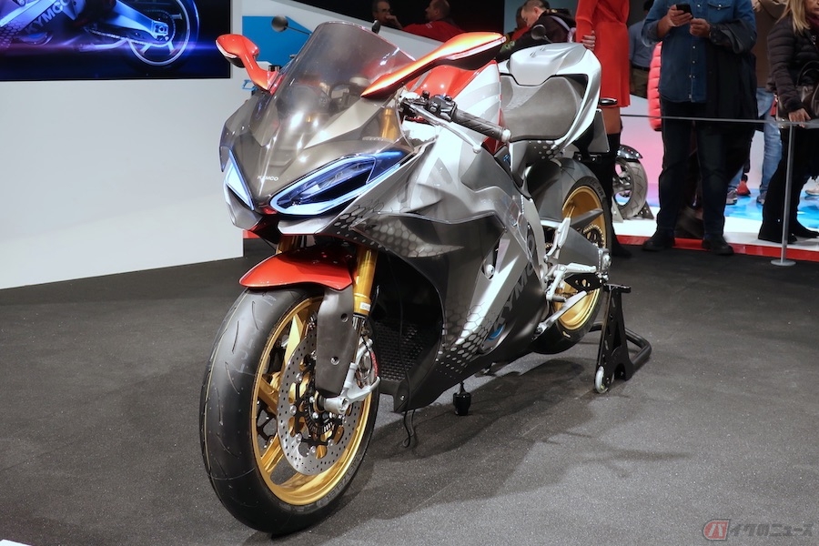 Kymcoミラノショー19に Revonex 出展 18年に発表されたsupernexのネイキッドモデルか Eicma 19事前情報 バイクのニュース
