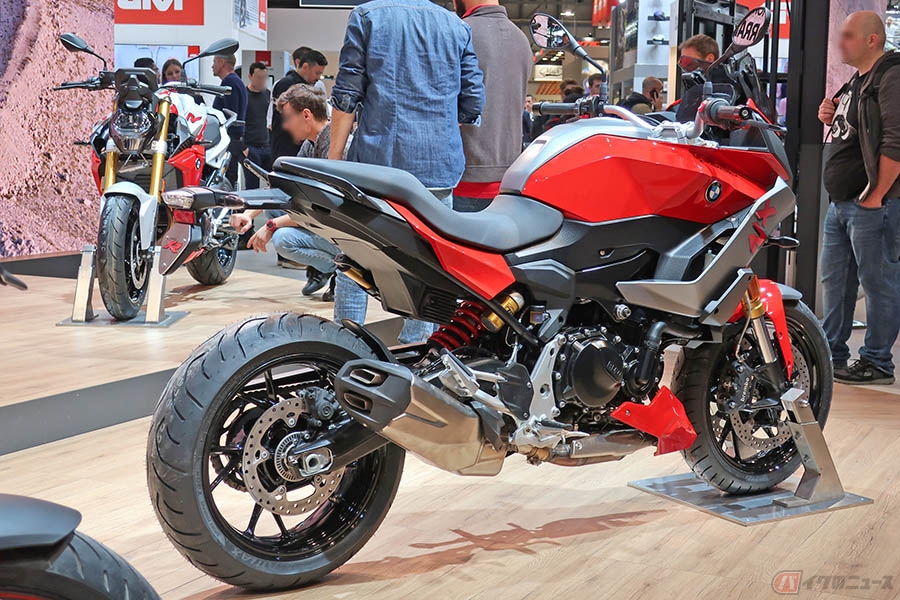 Bmw Motorrad並列2気筒エンジン新章突入 新型 F900r F900xr 登場 Eicma19 バイクのニュース