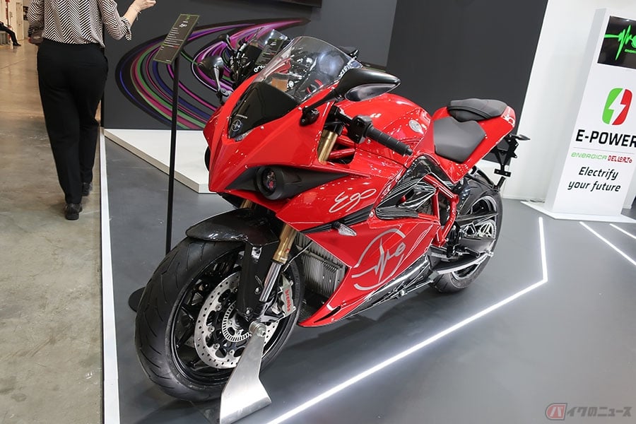 航続距離は最大400km イタリア エネルジカ が最新電動バイク Ego を発表 Eicma19 バイクのニュース
