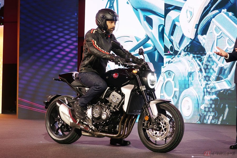 ホンダ Cb1000r 新型モデル登場 改めて振り返る開発者の意図とは Eicma19 バイクのニュース
