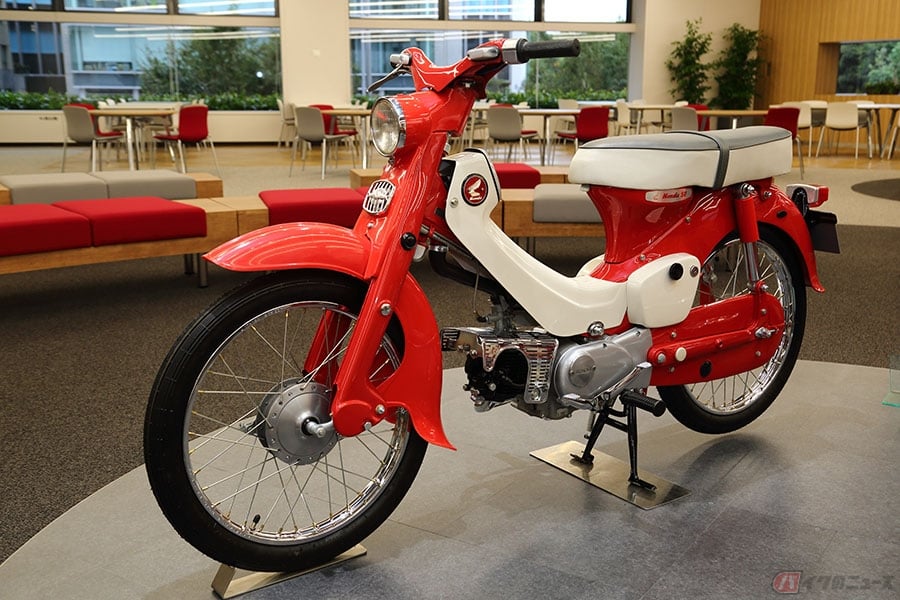 スーパーカブ を もっと自由に 自分らしく ホンダが放ったキットパーツ スチューデント とは バイクのニュース スーパーカブ を もっと自由に 自分らしく ホンダが放ったキットパーツ スチューデント とは バイクのニュース
