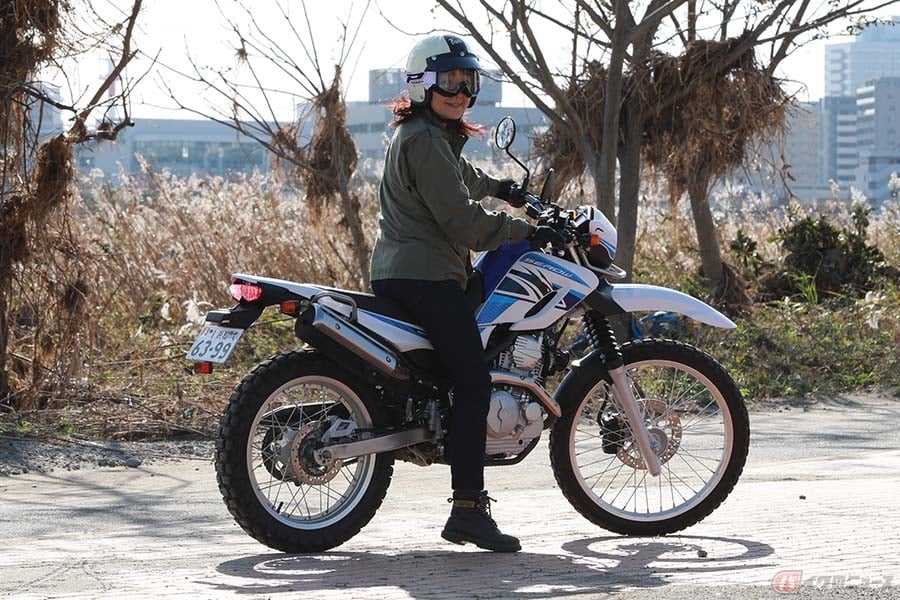 アウトドア好きママライダーがヤマハ セロー に試乗 冒険が日常の延長線上にあるようでうれしいし バイクのニュース アウトドア好きママライダーがヤマハ セロー に試乗 冒険が日常の延長線上にあるようでうれしいし バイクのニュース