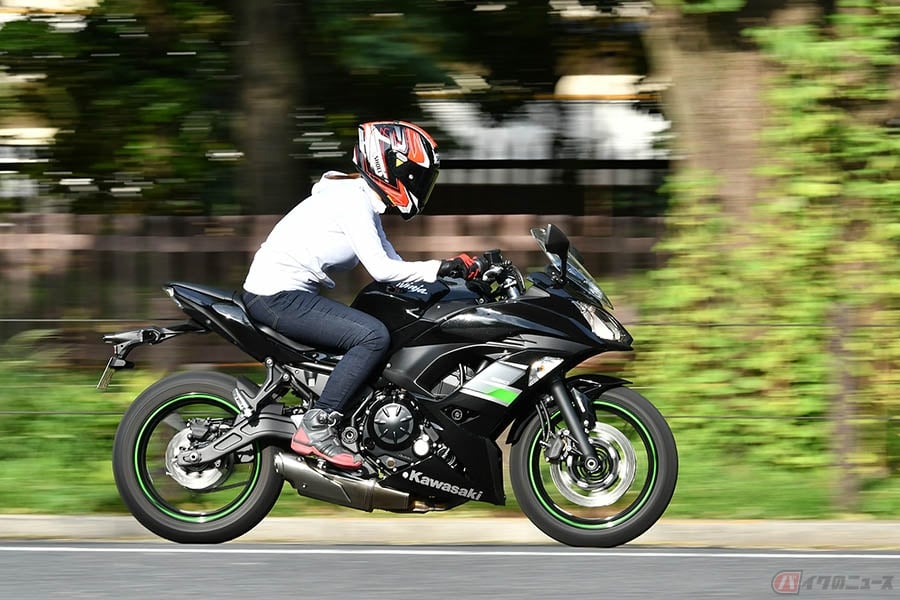 取り回しの良さに排気量は関係ない Ninja250と650に乗って分かったこと バイクのニュース 取り回しの良さに排気量は関係ない Ninja250と650に乗って分かったこと バイクのニュース