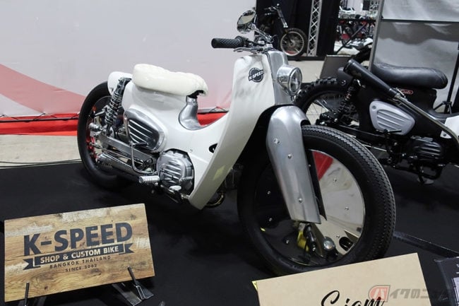 限定108台のスーパーカブ カスタム サイアム通りを熱くする エレガントな一台 バイクのニュース