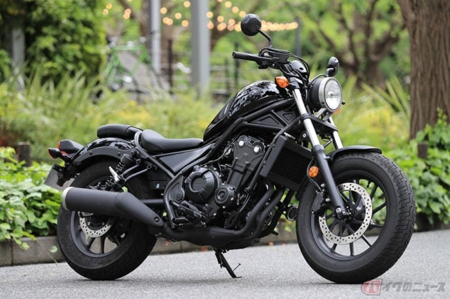 ホンダ レブル500 とヤマハ ボルト チョッパー雑誌の編集長が二台の アメリカン を乗り比べて感じたこととは バイクのニュース ホンダ レブル500 とヤマハ ボルト チョッパー雑誌の編集長が二台の アメリカン を乗り比べて感じたこととは バイクのニュース