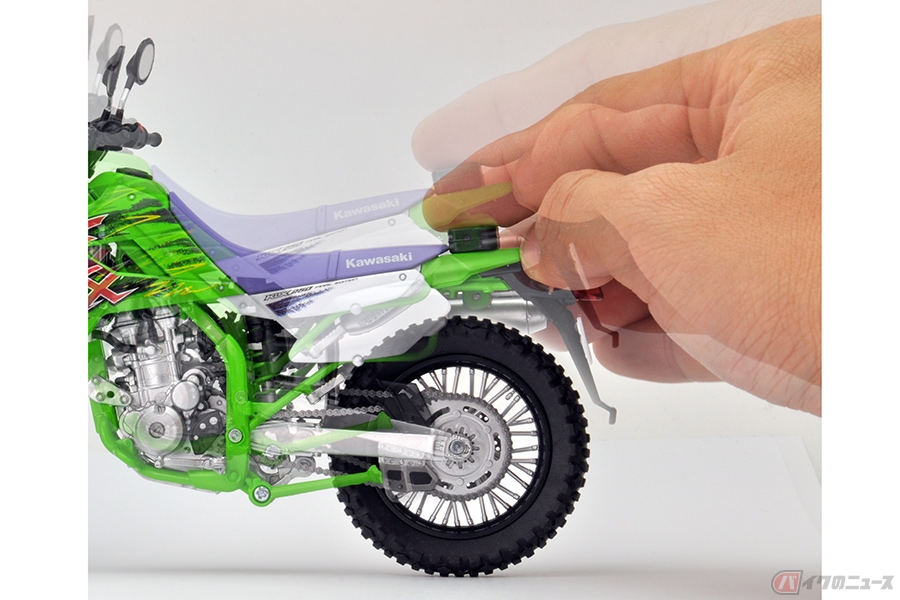 あのときのライムグリーンを再現!? カワサキ「KLX250 Final Edition