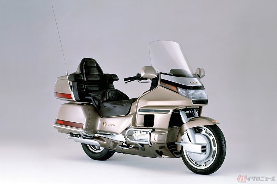 北斗の拳 登場バイクを考察 水も食料も物資もない 一九九x年 世紀末を疾走したバイクのベースモデルは バイクのニュース 北斗の拳 登場バイクを考察 水も食料も物資もない 一九九x年 世紀末を疾走したバイクのベースモデルは バイクのニュース