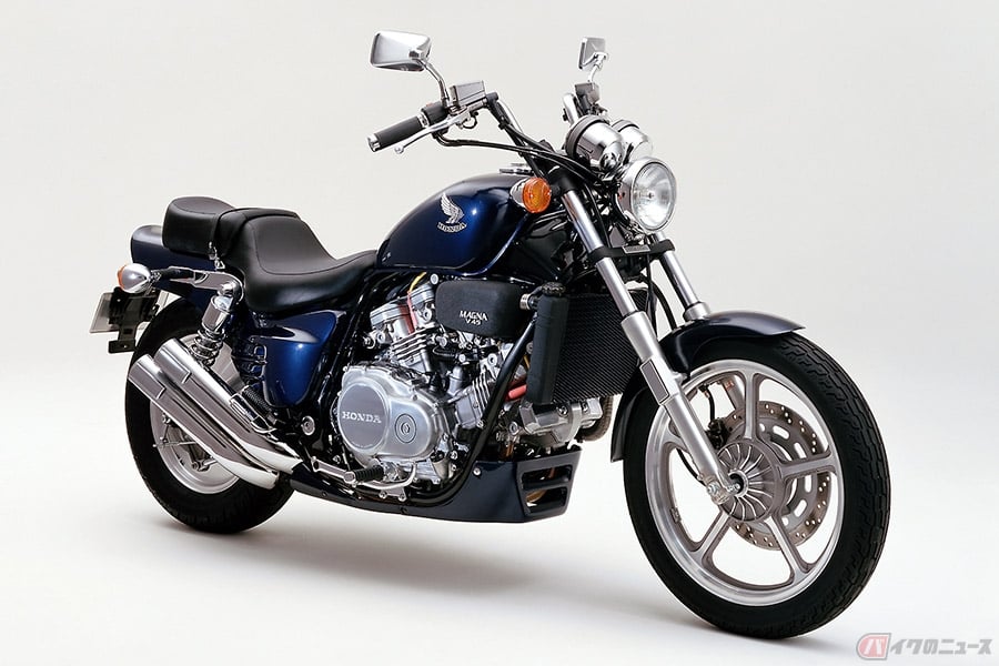 北斗の拳 登場バイクを考察 水も食料も物資もない 一九九x年 世紀末を疾走したバイクのベースモデルは バイクのニュース 北斗の拳 登場バイクを考察 水も食料も物資もない 一九九x年 世紀末を疾走したバイクのベースモデルは バイクのニュース