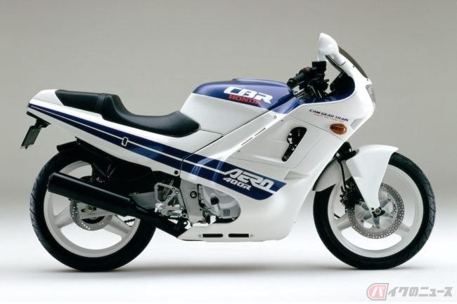 近未来的なフルカバード デザインを採用したホンダのスーパースポーツバイクcbrシリーズ バイクのニュース