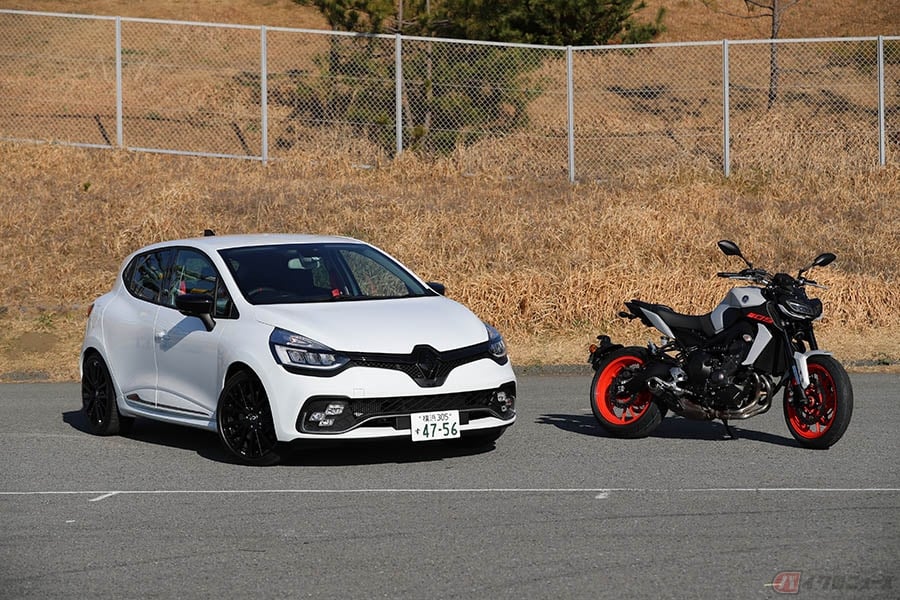 夢の6輪生活を楽しもう ルーテシアr S Mt 09 に乗ってみた バイクのニュース 夢の6輪生活を楽しもう ルーテシアr S Mt 09 に乗ってみた バイクのニュース