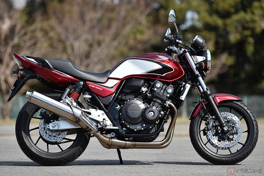 嗚呼 ホンダ Cb400スーパーフォア 日本2輪メーカーの400クラスでライバル不在となった4気筒エンジンに乗る バイクのニュース