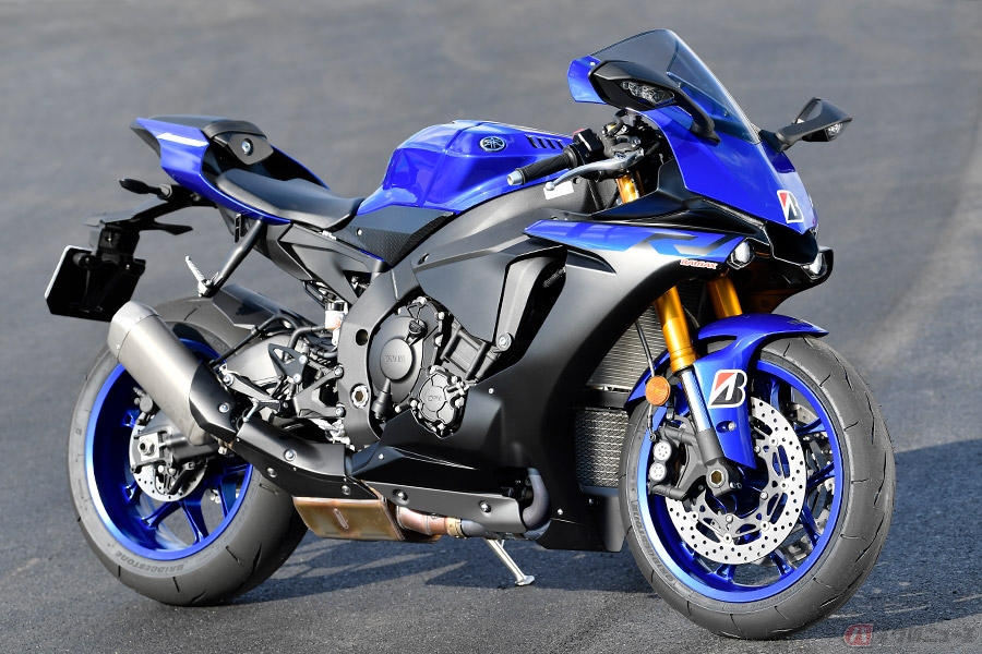 ブリヂストン製 ＲＳ１１ 冷えた路面でフルバンク!? ブリヂストンの最新ハイグリップラジアル