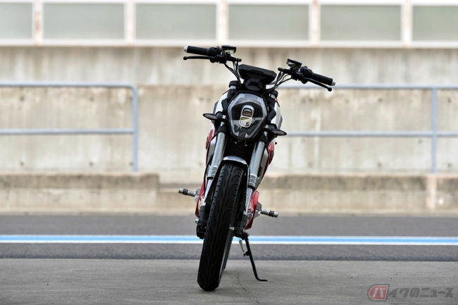 美品　電動バイク　SUPER SOCO TSX　2020年　125cc　原付2種 原付二種クラスの電動スポーツバイクが日本上陸！ SUPER SOCO