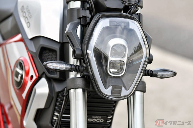 美品　電動バイク　SUPER SOCO TSX　2020年　125cc　原付2種 Test drive impressions of the 2020 SUPERSOCO TC and TSX electric