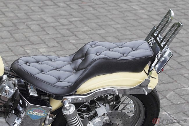 ハーレースポーツスターxlh883サンダンスシート〜03まで キング