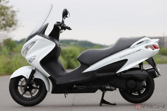 The 燃費 スズキの隠れた注目株 軽二スクーター バーグマン200 の燃費と走りの実力は バイクのニュース