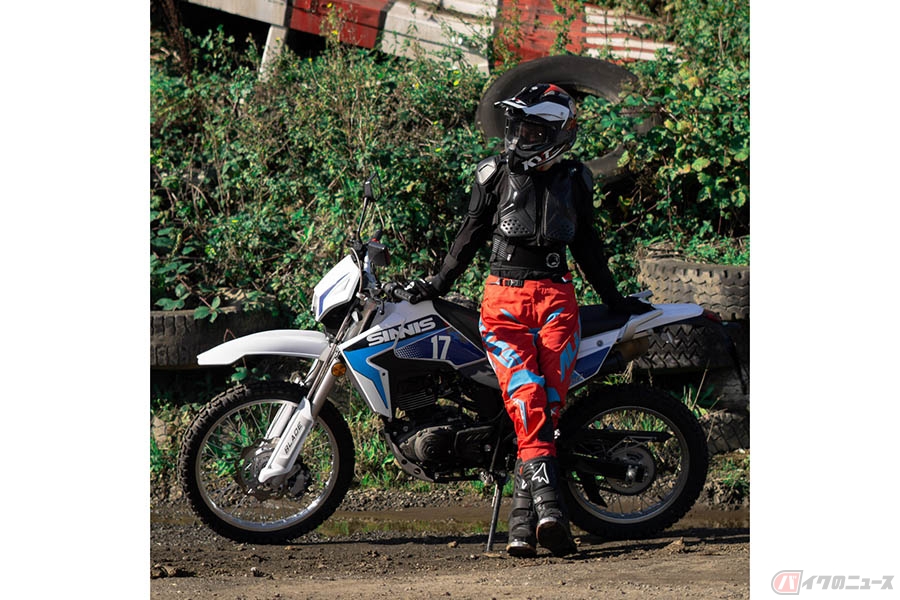 Sinnis Blade X イングランド発の希少な原二オフロードモデルとは バイクのニュース