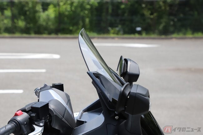 ホンダ フォルツァ に乗って再発見 あらためて感じる250ccスクーターの余裕と快適性 バイクのニュース