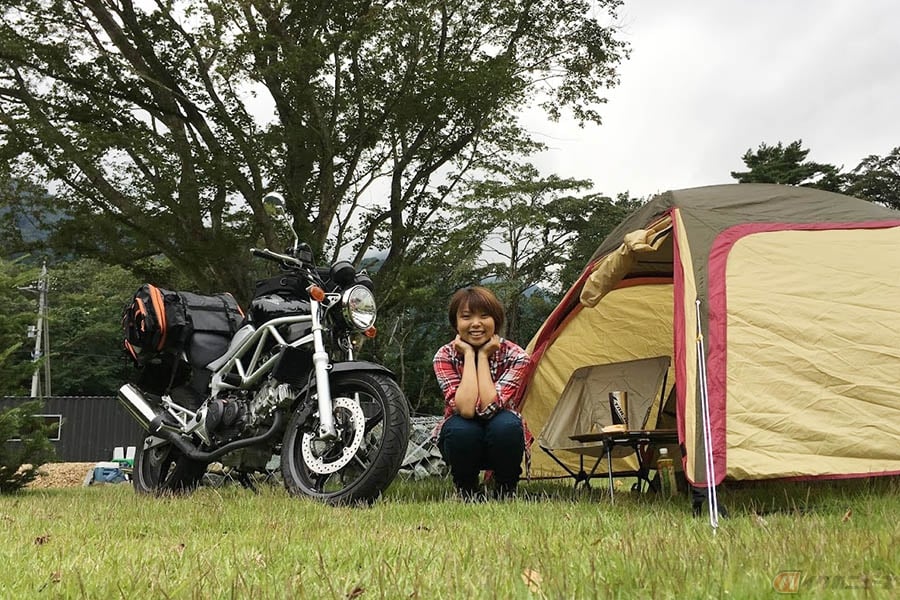 ニッチな職業バイクタレント ホンダ Vtr250 を相棒に選んだ理由とは バイクのニュース