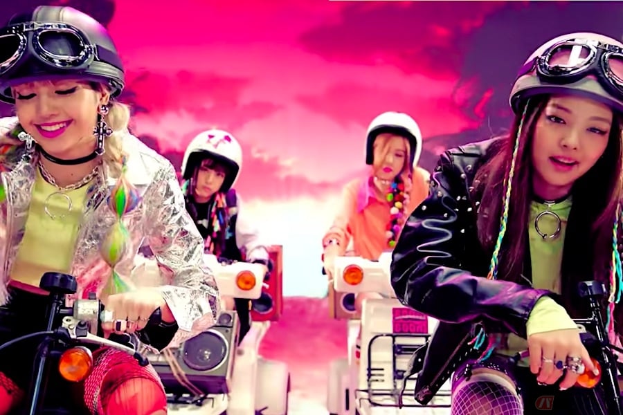 世界を席巻するBLACKPINK、デビュー曲MVにマニアックな日本製バイク