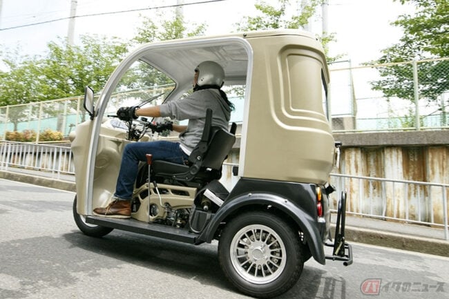 125ccトライク Aptrikes125 でトライ 坂道発進してみました バイクのニュース