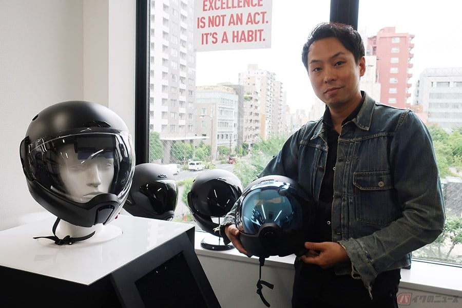 革新的技術を備えた クロスヘルメットx1 既製品への疑問から生まれた新しい試み バイクのニュース