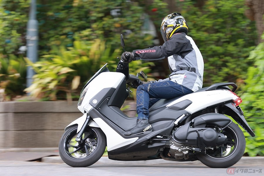 ヤマハの原二スクーター Nmax を選ぶ理由は ホンダ Pcx との小さなhy戦争 バイクのニュース ヤマハの原二スクーター Nmax を選ぶ理由は ホンダ Pcx との小さなhy戦争 バイクのニュース