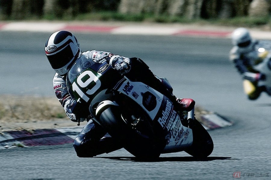 ホンダ2サイクル250初のフルカウルロードモデル「NS250R/F」とは