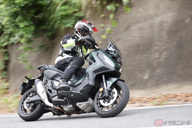 the「燃費」鼓動感あふれる745cc直列2気筒エンジン搭載 DCTを装備するホンダ「X-ADV」の実力は!? バイクのニュース 新品 ホンダ 純正 バイク 部品 XR100R フロートセット 純正 在庫有 即納 CRF100F CRF150F CRF230F NSF100 XR200R XR250R 車検 Genuine