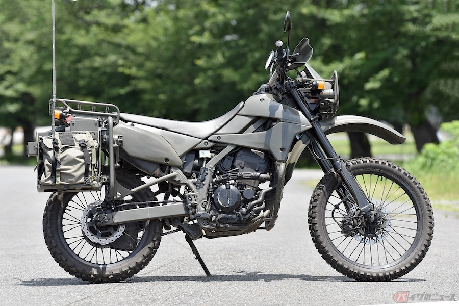 陸上自衛隊に採用されている川崎重工製「KLX250」を紐解く！ | バイク