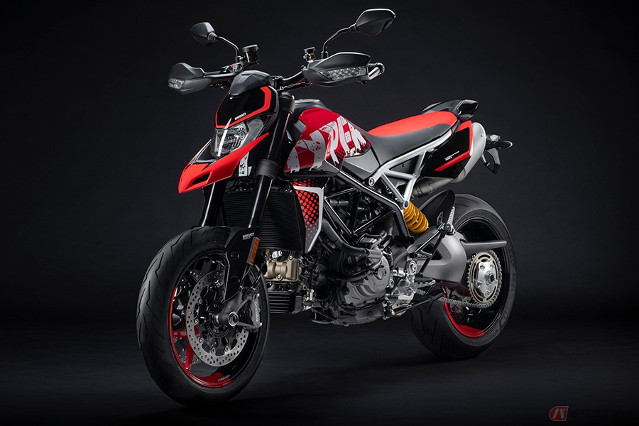モタードスタイルとストリートアートの融合 ドゥカティ「ハイパー 