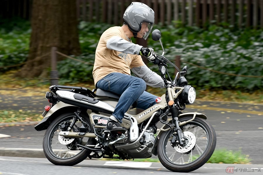 ベースは同じでも全然違う ホンダ スーパーカブc125 と Ct125 ハンターカブ 比較にならない結果にどちらも欲しくなる バイクのニュース ベースは同じでも全然違う ホンダ スーパーカブc125 と Ct125 ハンターカブ 比較にならない結果にどちらも欲しくなる バイクのニュース