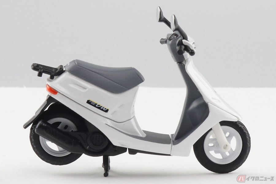 ホンダの2スト原付スクーター「Dio」が1／32スケールのカプセルトイと