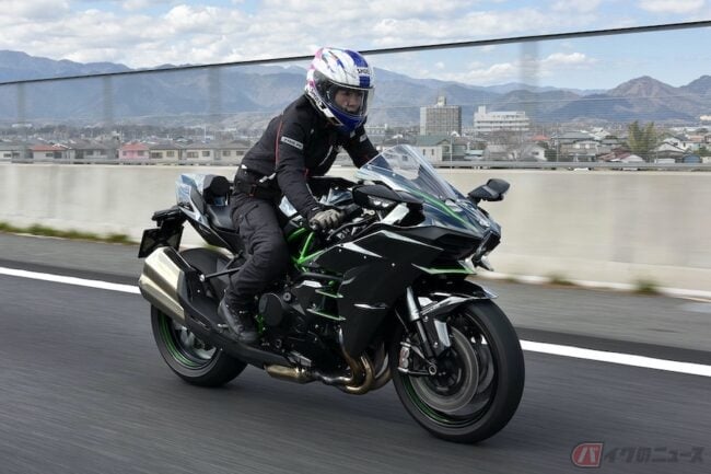 高速道路のバイク料金ちょっと高くない クルマと同料金の理由とは バイクのニュース 高速道路のバイク料金ちょっと高くない クルマと同料金の理由とは バイクのニュース