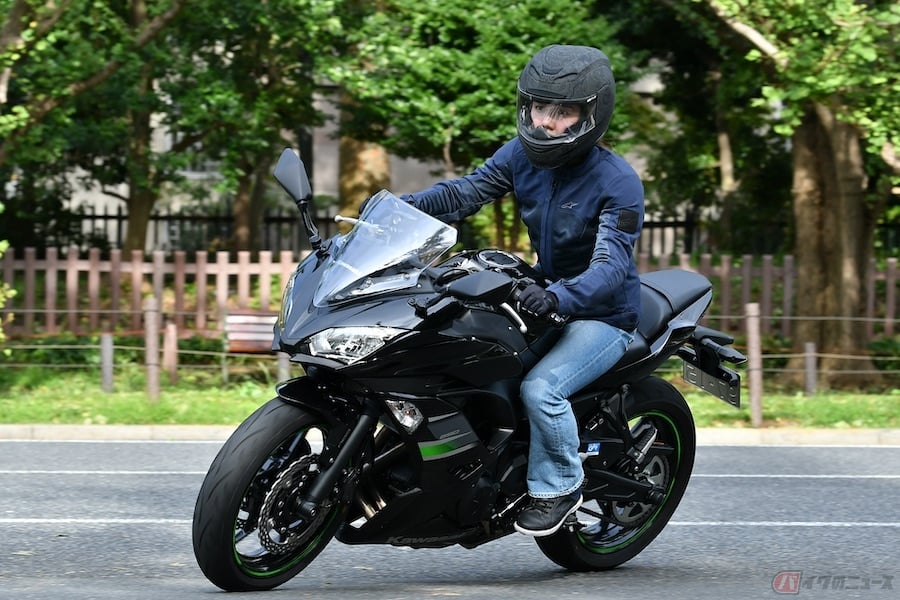 小野木里奈の 日和 は 今年試乗した中で お気に入りバイク ベスト3 を印象や乗りやすさで選んでみました バイクのニュース 小野木里奈の 日和 は 今年試乗した中で お気に入りバイク ベスト3 を印象や乗りやすさで選んでみました バイクのニュース