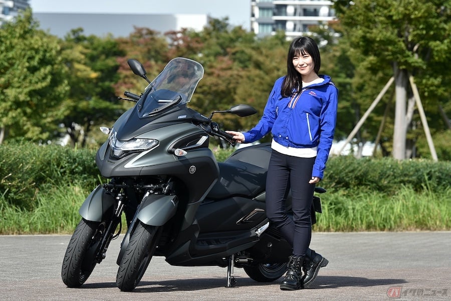 ヤマハの3輪スクーター トリシティシリーズに排気量300ccの トリシティ300 が登場 バイク初心者の女性ライダーが走ってみた感想は バイク のニュース ヤマハの3輪スクーター トリシティシリーズに排気量300ccの トリシティ300 が登場 バイク初心者の女性ライダーが走ってみた感想は バイク のニュース