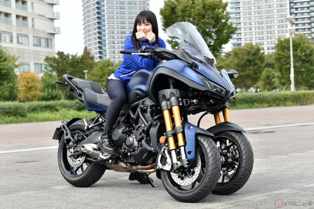 バイク初心者の女性ライダーが ヤマハの前2輪 後1輪の3輪バイクのlmwシリーズにファーストコンタクト その印象とは バイクのニュース バイク初心者の女性ライダーが ヤマハの前2輪 後1輪の3輪バイクのlmwシリーズにファーストコンタクト その印象とは バイクのニュース