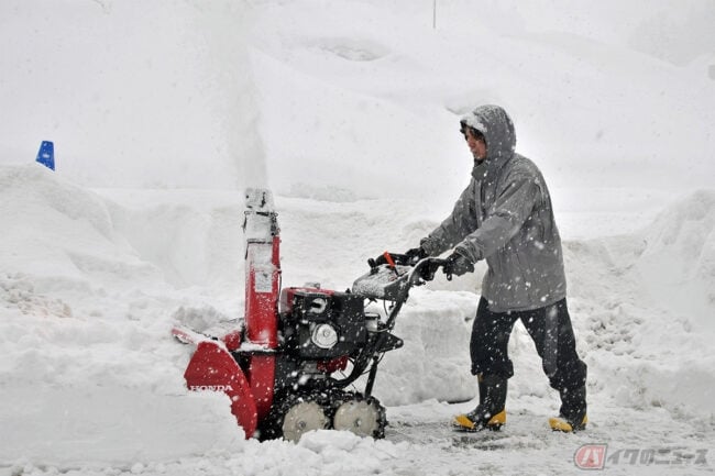 ホンダの赤い除雪機、開発者が語るこだわりとは？ ～木下隆之の