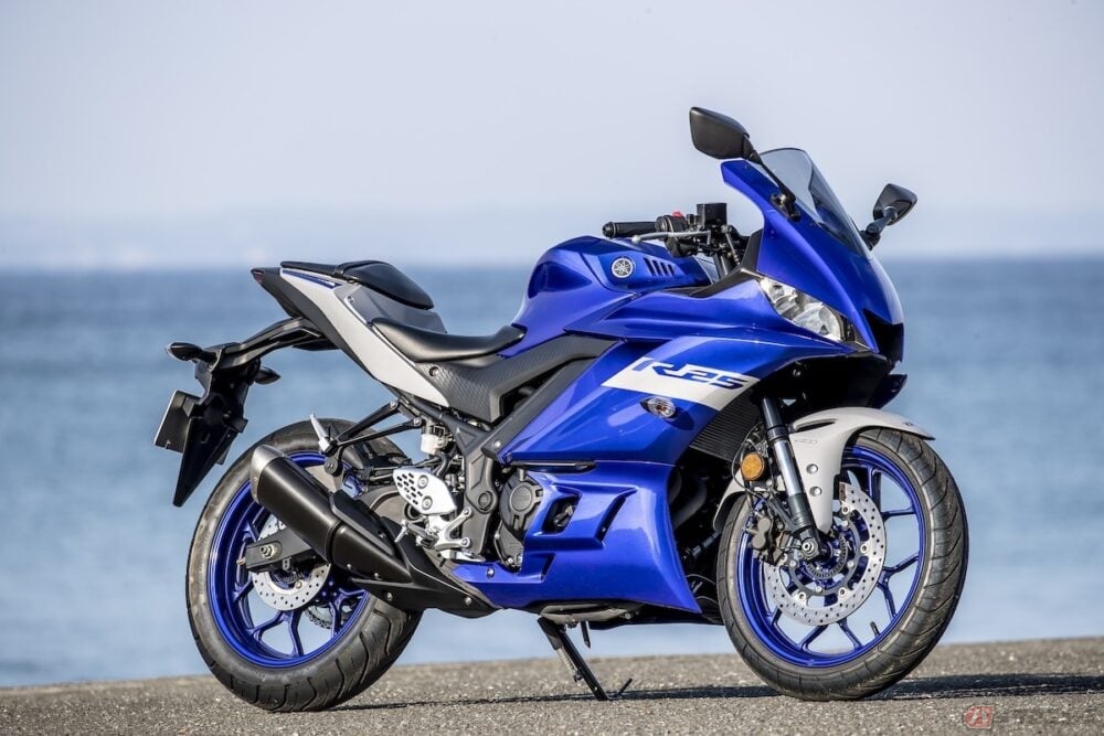 夜道雪のチャレンジバイク道 Yamahaの250ccスーパースポーツyzf R25でバイクを操る楽しさを体感 バイクのニュース 夜道雪のチャレンジバイク道 Yamahaの250ccスーパースポーツyzf R25でバイクを操る楽しさを体感 バイクのニュース
